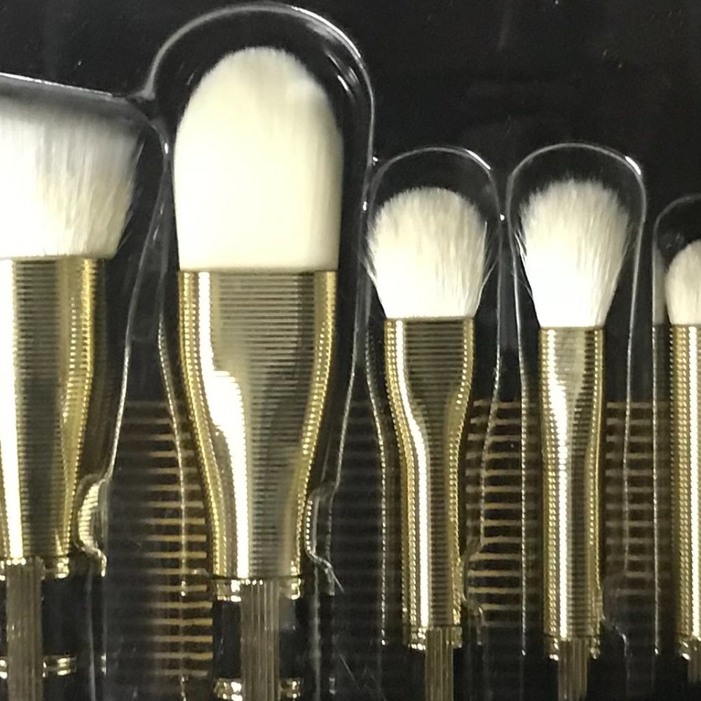Sonia Kashuk Makeup Brushes - Picture 9 of 9
